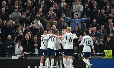 Thời cơ để Tottenham Hotspur phá dớp tại Stamford Bridge