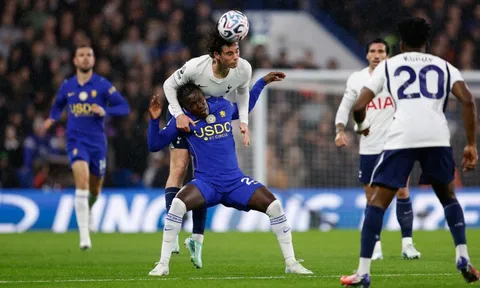 Chelsea 0-0 Tottenham: Kinsky lại cứu thua cho đội khách
