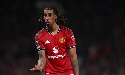 Tin đồn chuyển nhượng sáng 25/10: Milan săn đón Leny Yoro của MU; Liverpool tranh Vuskovic với Real