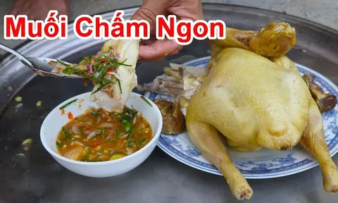 Đầu bếp tiết lộ cách làm muối chấm gà thơm ngon
