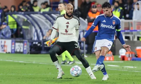 Tỏa sáng trước MU, Da Cunha lọt tầm ngắm Spurs