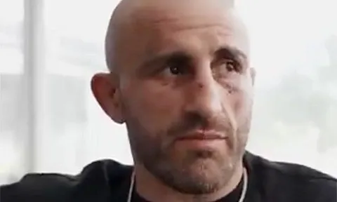 Alexander Volkanovski khẳng định Movsar Evloev đủ sức 'nghiền nát' phần còn lại của hạng cân