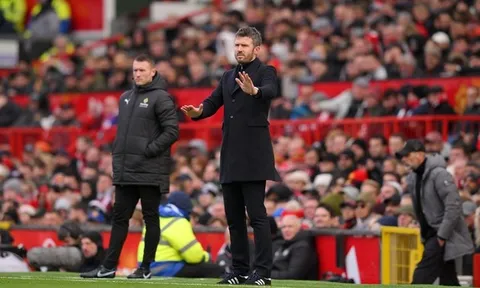 Thay 3 trụ cột, MU tìm thấy lời giải trước Chelsea?