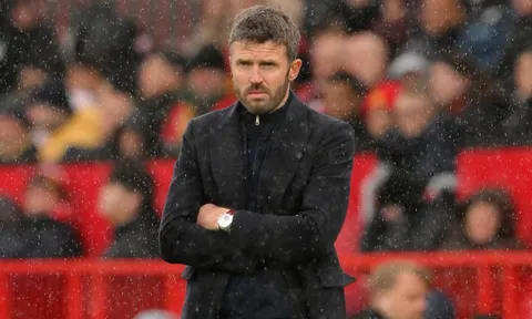 Con đường Carrick phải đi để cứu Man Utd