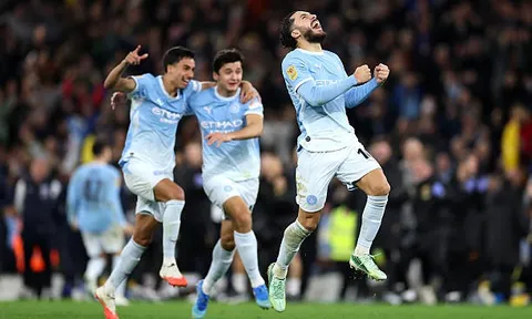 Man City trừng phạt Brighton bằng hiệu suất khó tin