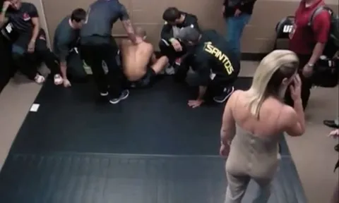 Góc khuất UFC 194: Jose Aldo tiết lộ lý do thực sự rơi nước mắt sau cú sốc trước Conor McGregor