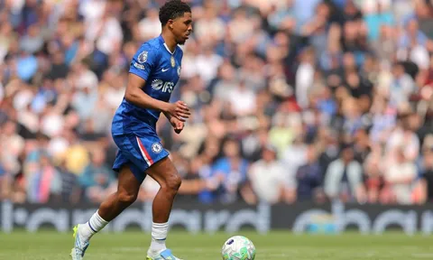 CĐV Chelsea đòi bán Wesley Fofana sau trận thua Liverpool