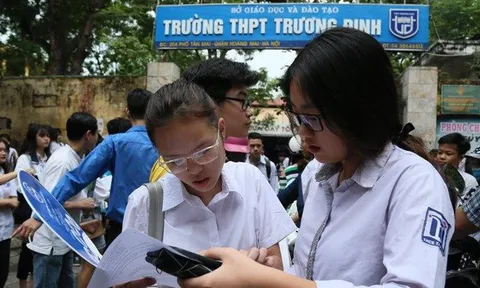 Tuyển sinh lớp 10 ở Hà Nội: Chính thức huỷ bỏ môn thi thứ 4