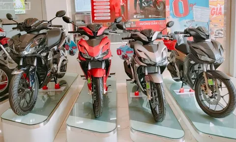 Honda Winner X tiếp tục giảm giá sốc cận Tết Nguyên đán, 'phủ đầu' Yamaha Exciter 155