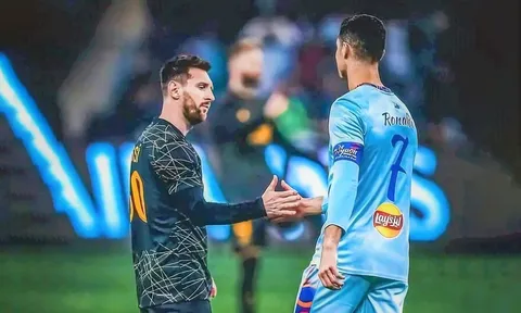 Ronaldo và Messi gửi thông điệp thân mật cho nhau sau 2 năm gặp lại