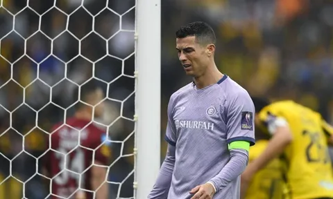 Mãi chưa ghi bàn, HLV Al Nassr ra tuyên bố về tương lai của Ronaldo