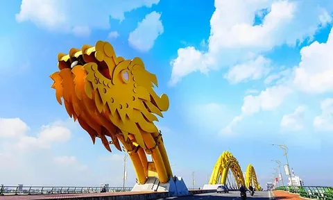 Du lịch Đà Nẵng: Ngắm hai cây cầu là biểu tượng nổi tiếng của Việt Nam và thế giới