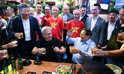 CEO Nvidia Jensen Huang và hành trình thưởng thức ẩm thực tại Hà Nội