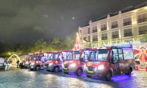 Du lịch Khánh Hòa: Khai trương xe buýt du lịch chuyển đổi số đầu tiên