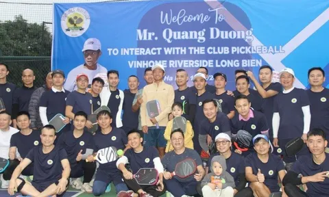 Tay vợt pickleball số 4 thế giới Quang Dương thi đấu giao hữu với CLB Pickleball Vinhomes Riverside Long Biên