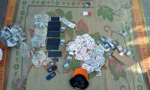 An Giang: Đột kích sòng bạc tại nhà riêng, thu giữ trên 165 triệu đồng