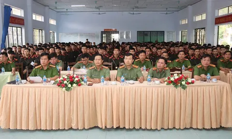 An Giang: Khai giảng lớp huấn luyện chiến sĩ nghĩa vụ năm 2021