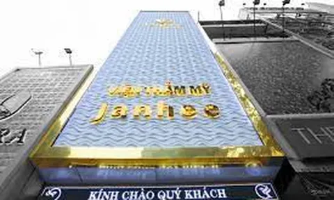 Có hay không việc Nha khoa thẩm mỹ quốc tế Janhee ‘nổ’ tặng tiền từ thiện lên tới tiền tỷ ?