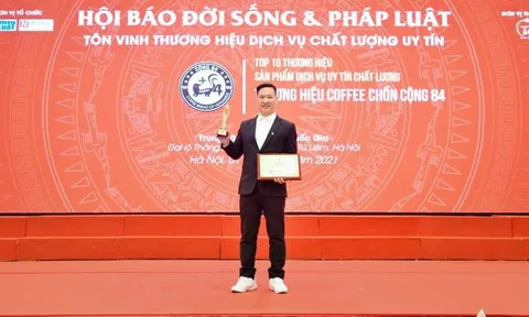 THƯƠNG HIỆU COFFEE CHỒN CỘNG 84 – VINH DỰ NHẬN GIẢI THƯỞNG CAO QUÝ ‘TOP 10 THƯƠNG HIỆU SẢN PHẨM DỊCH VỤ UY TÍN CHẤT LƯỢNG’