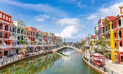 Du lịch bán lẻ 'cập bến' Việt Nam với quy mô lớn và các công trình kỷ lục tại Phú Quốc