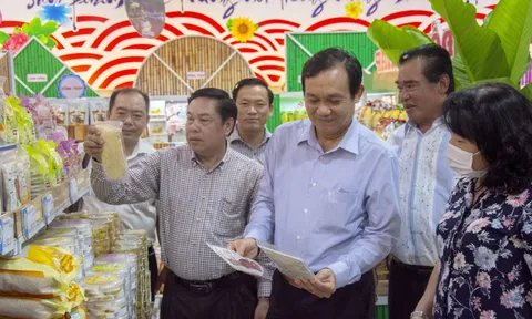 An Giang: Khai trương cụm gian hàng các sản phẩm OCOP của 4 tỉnh ABCD Mekong tại siêu thị Tứ Sơn