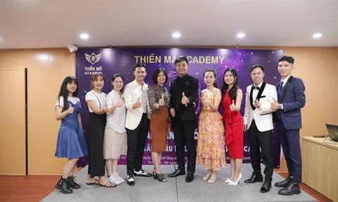 Khóa học MC đầu tiên tại Việt Nam ứng dụng công nghệ sinh trắc vân tay