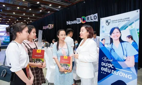 Nova College nâng cao chất lượng đào tạo thông qua hợp tác trong nước và quốc tế