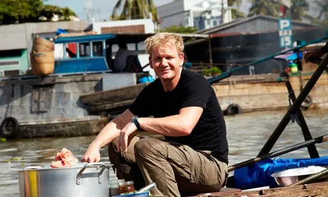 Gordon Ramsay: Top 3 đầu bếp giàu nhất thế giới và tình yêu với ẩm thực Việt