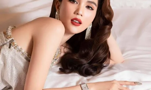 Hot girl Việt cùng phát ngôn gây “Sock” về  yêu đại gia