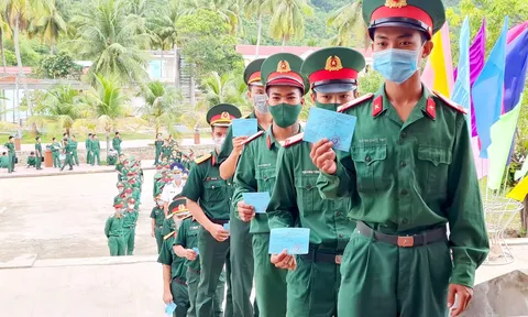 Kiên Giang: Hơn 2.000 cử tri xã đảo Thổ Châu tham gia bỏ phiếu bầu cử