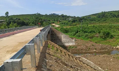 Hòa Bình: Đầu tư xây dựng cơ sở hạ tầng, phát triển giao thông nông thôn tạo động lực thúc đẩy phát triển kinh tế tại huyện Cao Phong