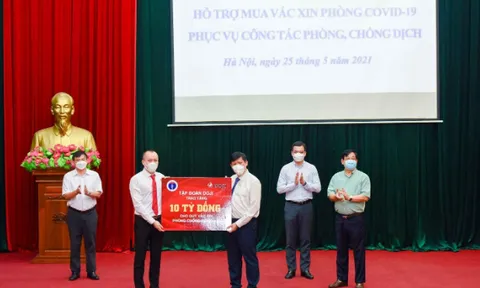 DOJI và TPBank trao tặng 20 tỷ đồng vào Quỹ Vaccine phòng Covid-19