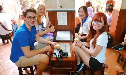 Hà Nội ngày trở lại - Trò chuyện với Hậu duệ của cụ Giảng - Chủ quán Cafe Giảng