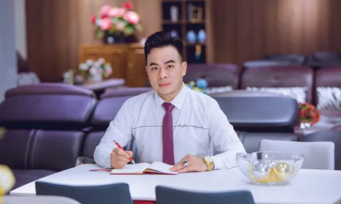 Chuyên gia bất động sản Đức Thắng không chỉ nổi tiếng trên mạng xã hội còn sở hữu vẻ ngoài cực kỳ điển trai