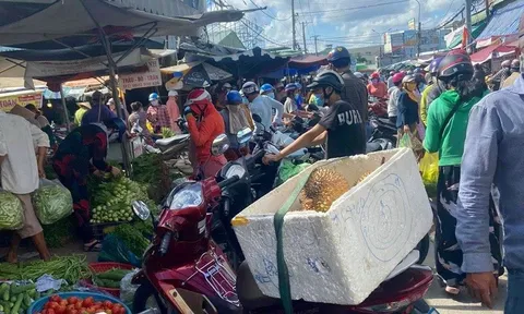 Cà Mau: Không cấm chợ, không đóng cửa siêu thị khi thực hiện giãn cách xã hội
