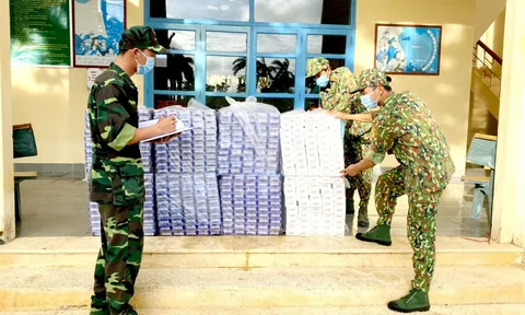 Kiên Giang: Trong một đêm bắt 3 vụ vận chuyển thuốc lá lậu với số lượng lớn