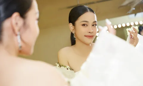 Bất ngờ thái độ của dàn sao Việt khi O Sen Ngọc Mai đến họp báo của Mr Đàm