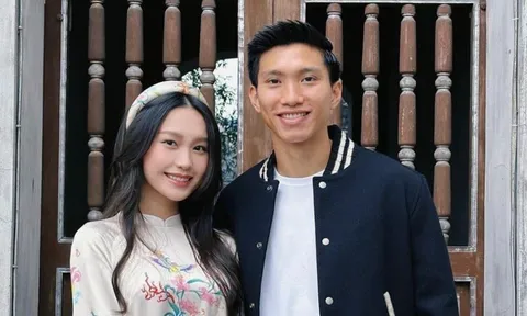 Sự thân thiết giữa Đoàn Văn Hậu cùng gia đình vợ tương lai khiến nhiều người ngưỡng mộ