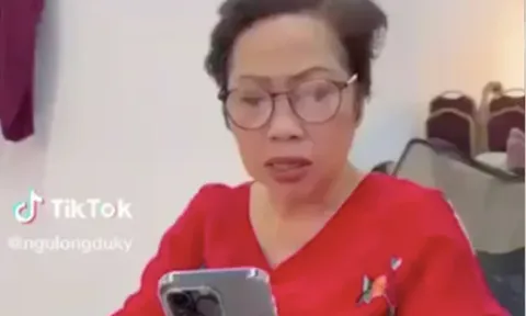 NS Phi Phụng có biểu cảm không ngờ trước tin đồn bản thân qua đời