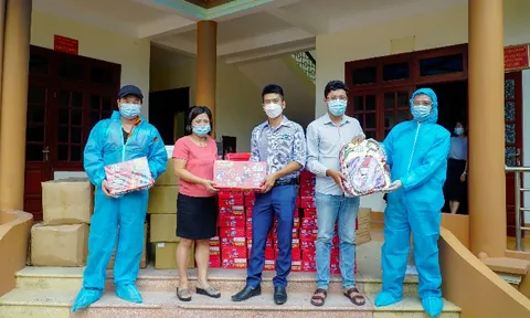 Quỹ sữa Vươn cao Việt Nam kịp thời đến với trẻ em Điện Biên trong mùa dịch