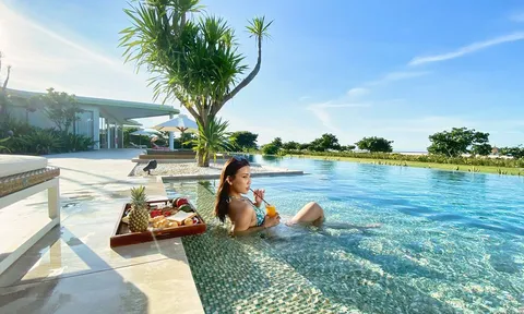 Bắt trend Staycation giữa thời giãn cách: Gia đình Việt săn kỳ nghỉ 5 sao tại resort gần nhà
