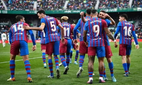 Barca không tìm người thay Depay, ưu tiên gia hạn hợp đồng