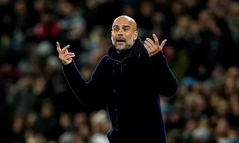 HLV Pep Guardiola lo sợ bị sa thải