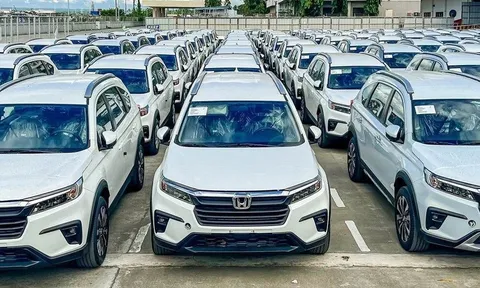 Honda BR-V cập bến Việt Nam, sẵn sàng ra mắt đấu Mitsubishi Xpander