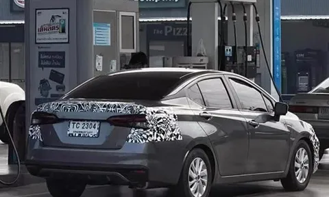 Nissan Almera 2023 lộ diện trên đường chạy thử: thiết kế ấn tượng, có bản hybird?