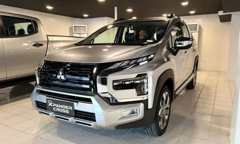 Đại lý ồ ạt nhận đặt cọc Mitsubishi Xpander Cross 2023, ra mắt trong tháng này