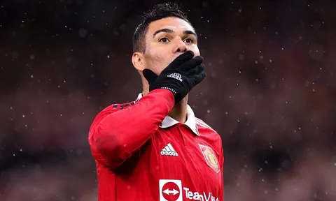 Casemiro: Miệng tuy cười nhưng trong người không vui