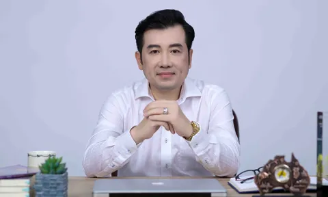 Tiếc lộ lý do Tiến sĩ Trần Thanh Huy chờ cả thanh xuân tham gia Bạn muốn hẹn hò nhưng bất ngờ “quay xe” không bấm nút hẹn hò