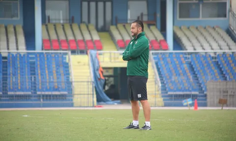Bại tướng HLV Park Hang Seo e ngại 'dải ngân hà' mới của V-League