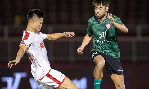 Chia tay V-League, sao Việt kiều bất ngờ tái xuất ở sân 7